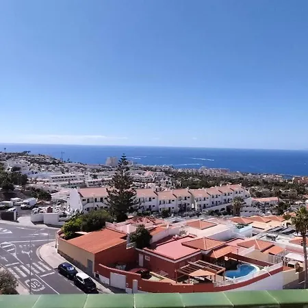 180 Seaview 1 Bedroom Flat With Swimming Pool أذيخي