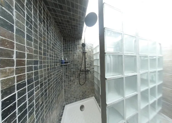 180 Seaview 1 Bedroom Flat With Swimming Pool Apartman