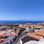 180 Seaview 1 Bedroom Flat With Swimming Pool * أذيخي