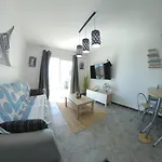 180 Seaview 1 Bedroom Flat With Swimming Pool شقة